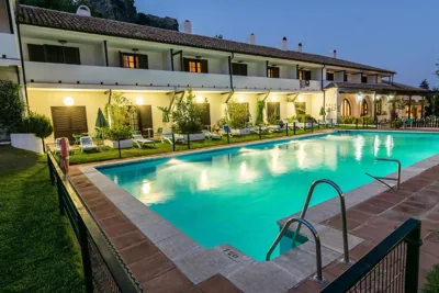 Villa Turística de Grazalema — 写真 4