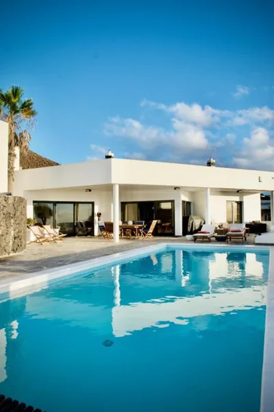 Villa V — foto 4