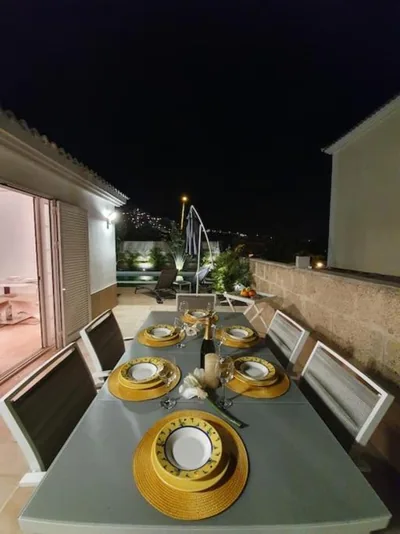 Villa Vanesa luxury private villa with a heated pool, 4 bedrooms and 4 bathrooms — photo 11