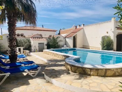 VILLA VEGAS - piscine privée — Foto 9