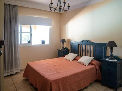 Villa Vergel with Large Private Pool Jacuzzi BBQ in frontline Caleta de Fuste Golf by Amazzzing Travel — Foto 8