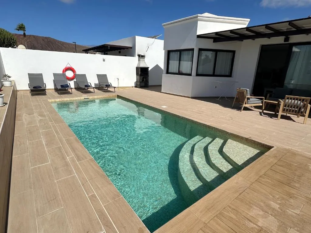 Villa mit 3 Schlafzimmern — Villa Vesubio