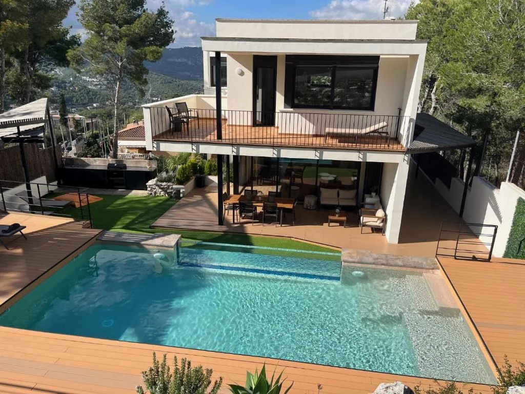 Villa — Villa Vicente