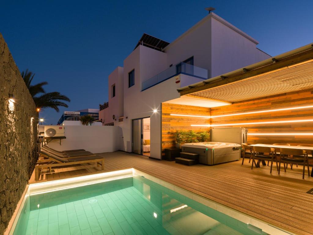 Villa Victoria - Playa Blanca