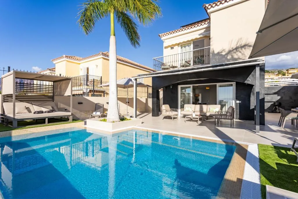 Moradia — Villa Vista al Mar by Olax Rentals