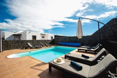 Villa Vista Reina - Luxury 6 Bedroom - Heated Pool- Views - Pool Table - Vista Lobos - Playa Blanca — foto 7