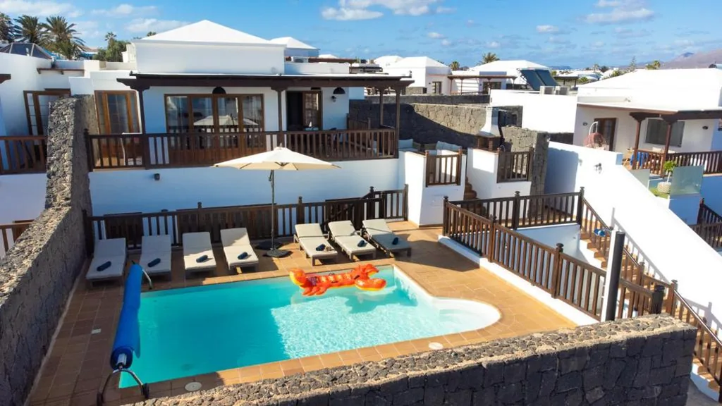 Villa Vista Rey - 6 Bedroom - Heated Pool - Amazing Views - Pool Table - Vista Lobos - Playa Blanca