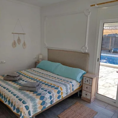 Villa voor 8 personen met zwembad — 写真 8