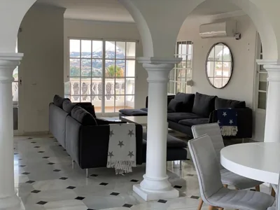 Villa with a big garden and heated pool — 照片 5