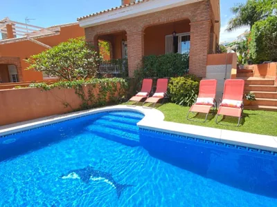 Villa with heated private pool, sea view& turkish sauna — 照片 4