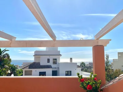 Villa with heated private pool, sea view& turkish sauna — 照片 8