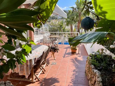 Villa with private pool, ocean & mountain views — 照片 6