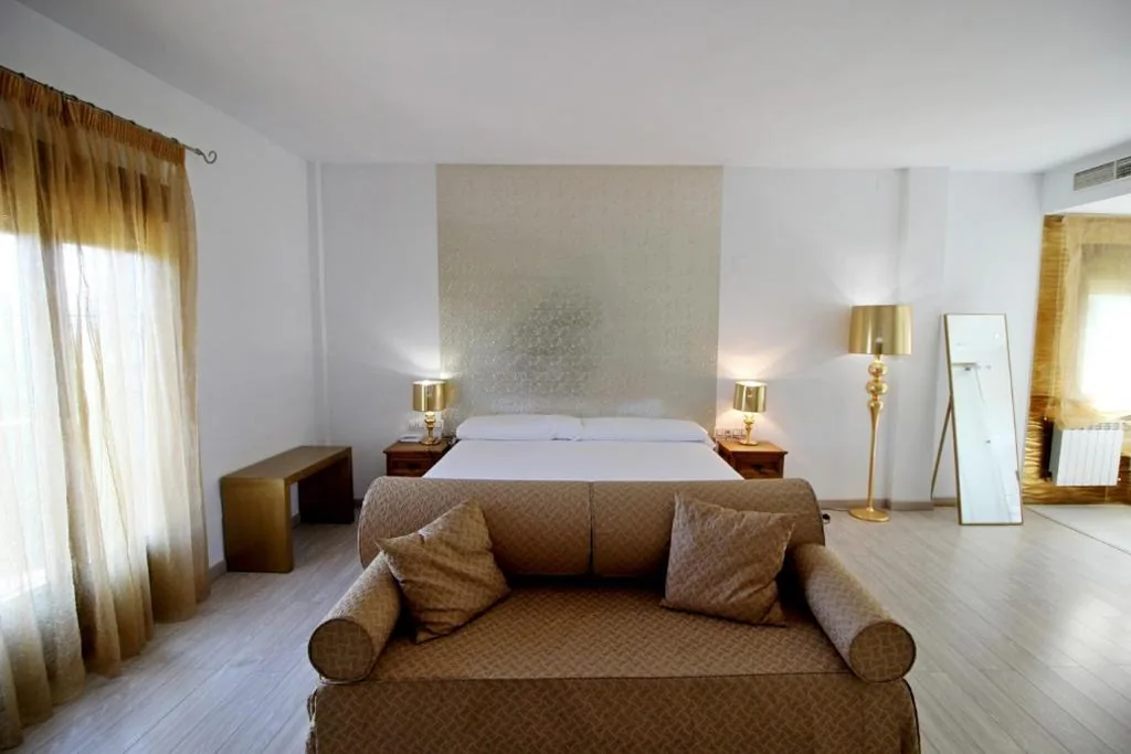 Suite con vistas a la montaña — Villa Xarahiz