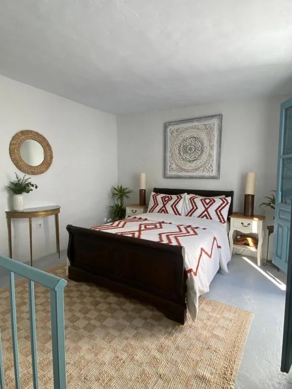 Village Town House with Sea Views and Roof Top Terrace