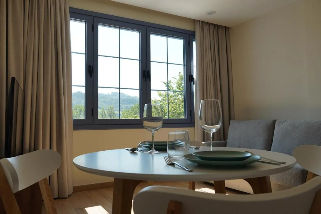 Deluxe appartement met 1 slaapkamer en uitzicht op de tuin — VILLAGRADO Suites