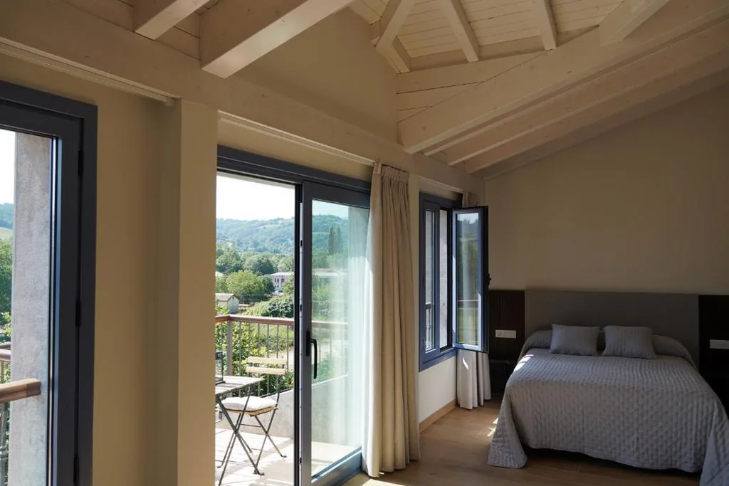 Deluxe tweepersoonsstudio — VILLAGRADO Suites