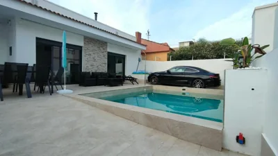 Villamolinos, villa con piscina privada. — photo 12