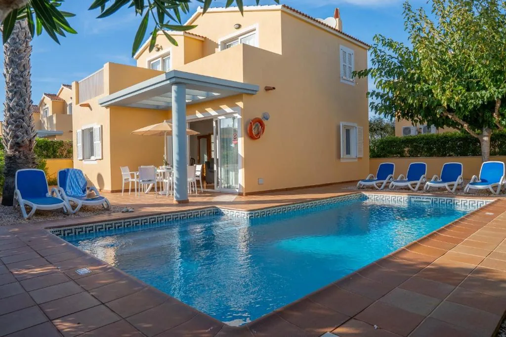 Villa met 3 slaapkamers (5 volwassenen) — Villas Amarillas by Escape Home