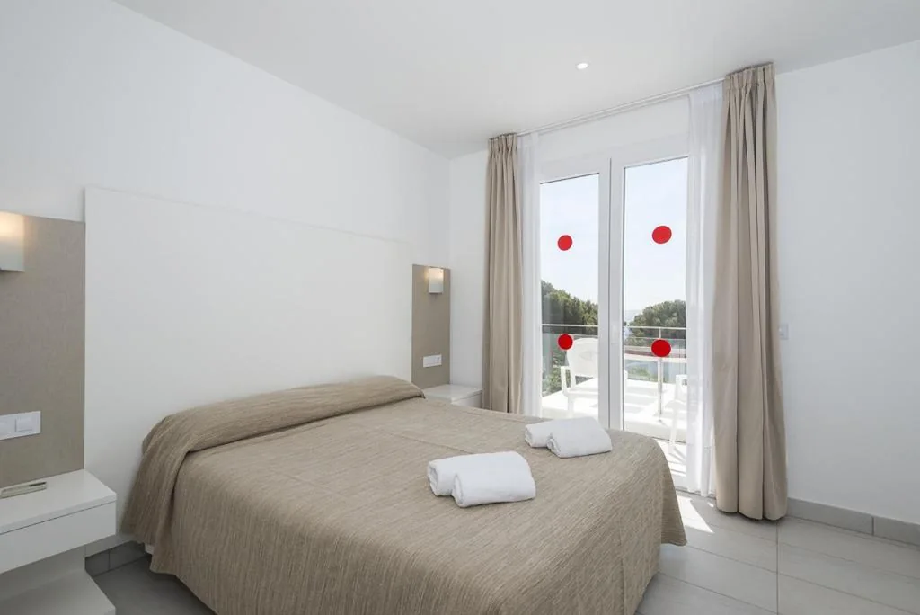 Villas Calan Bosch Tomi by Escape Home