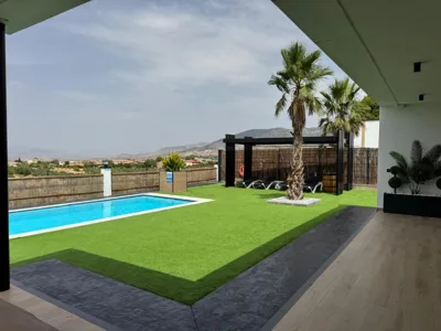 Villas de Lujo Mirador del Llano - Piscina y Vistas a la Sierra de Cazorla — foto 2