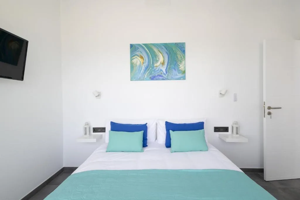 Villas Divela, Ocean View, Private & Heated Pool
