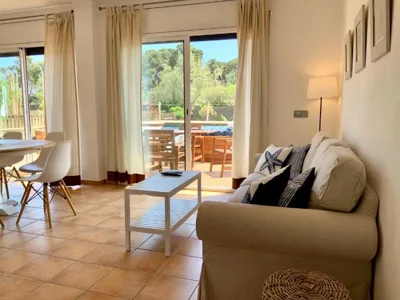 Villas Empúries, Garden & Private Pool — Foto 5