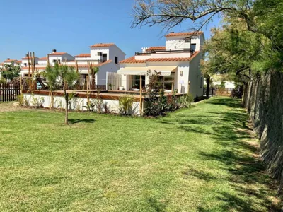 Villas Empúries, Garden & Private Pool — Foto 7