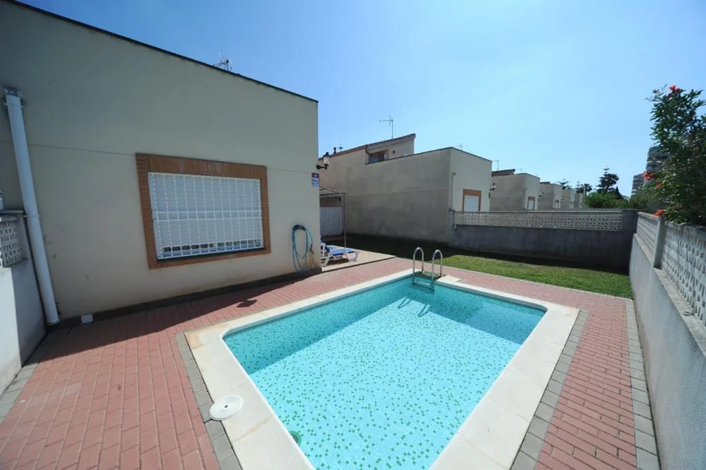 Chalet de 3 dormitorios — Villas Las Norias Orangecosta