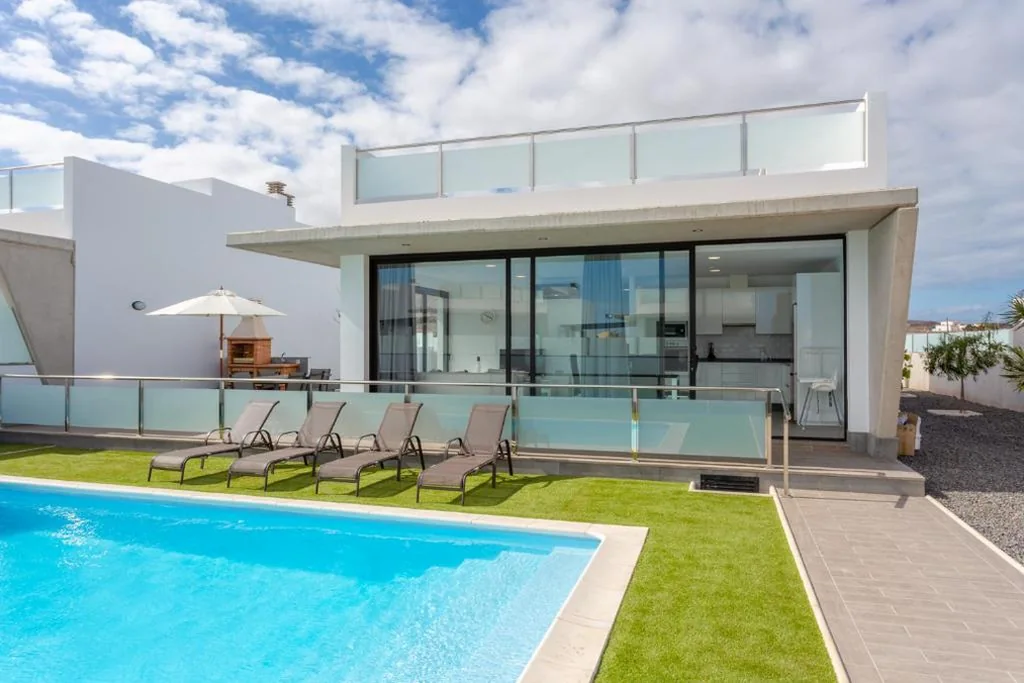 Villa con piscina privata — Villas Mariposas Dreams