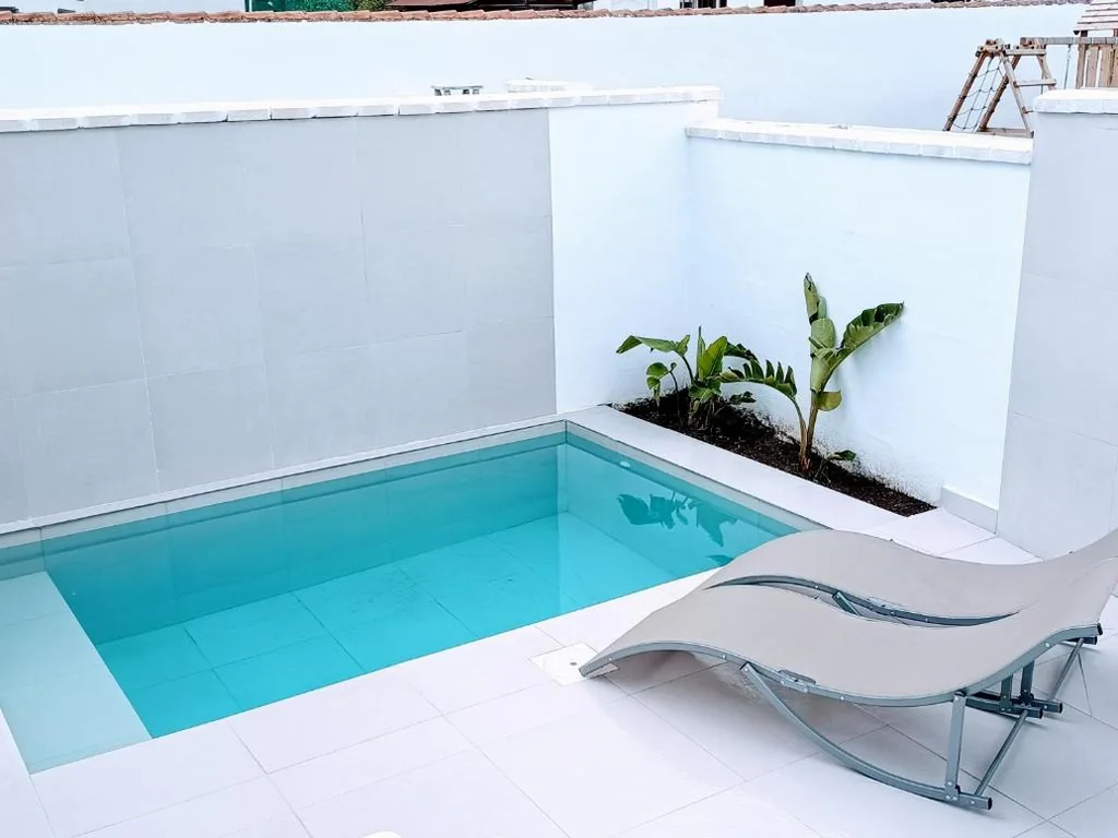 Villa con piscina privata — Villas Noah