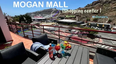 Villas Puerto Rico in front of the shopping center with private heated saltwater pool with jacuzzi function & arcade games — foto 3