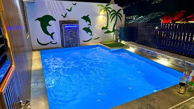 Villas Puerto Rico in front of the shopping center with private heated saltwater pool with jacuzzi function & arcade games — foto 11
