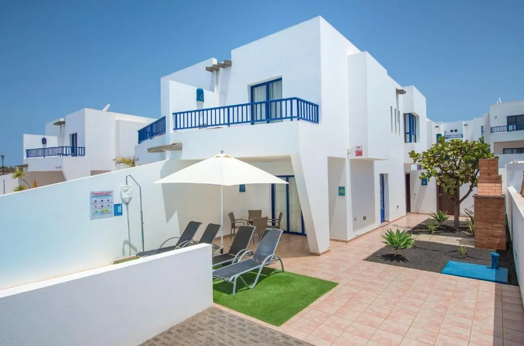 Two-Bedroom Villa with Private Pool (4 Adults) — Villas Puerto Rubicon