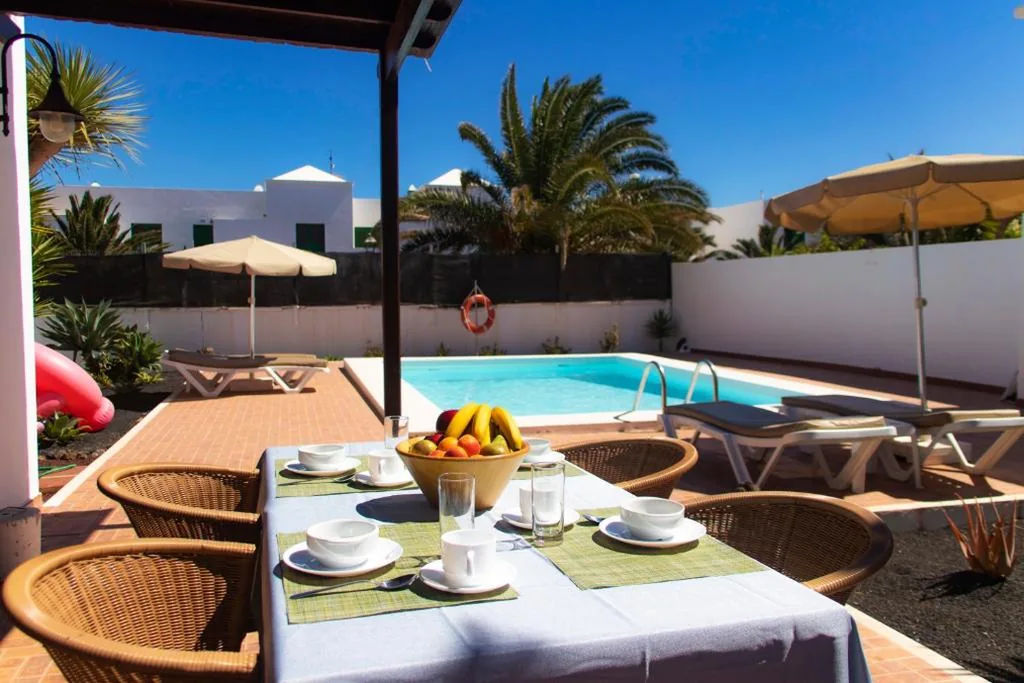 Villa 2 chambres avec piscine privée — Villas Reina