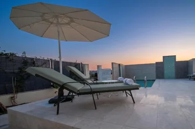VillasRoyale Rex - no steps, easy access, heated pool & BBQ — photo 10