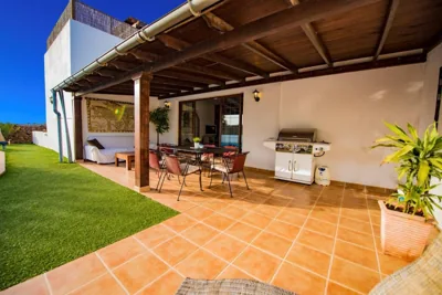VillaTommy heated pool, hottub, fast wifi — foto 7