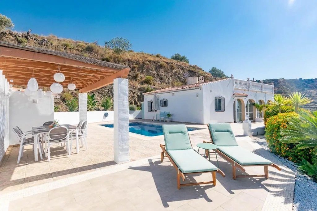 Villa mit 3 Schlafzimmern — VillaVista mit Meerblick und privatem Pool