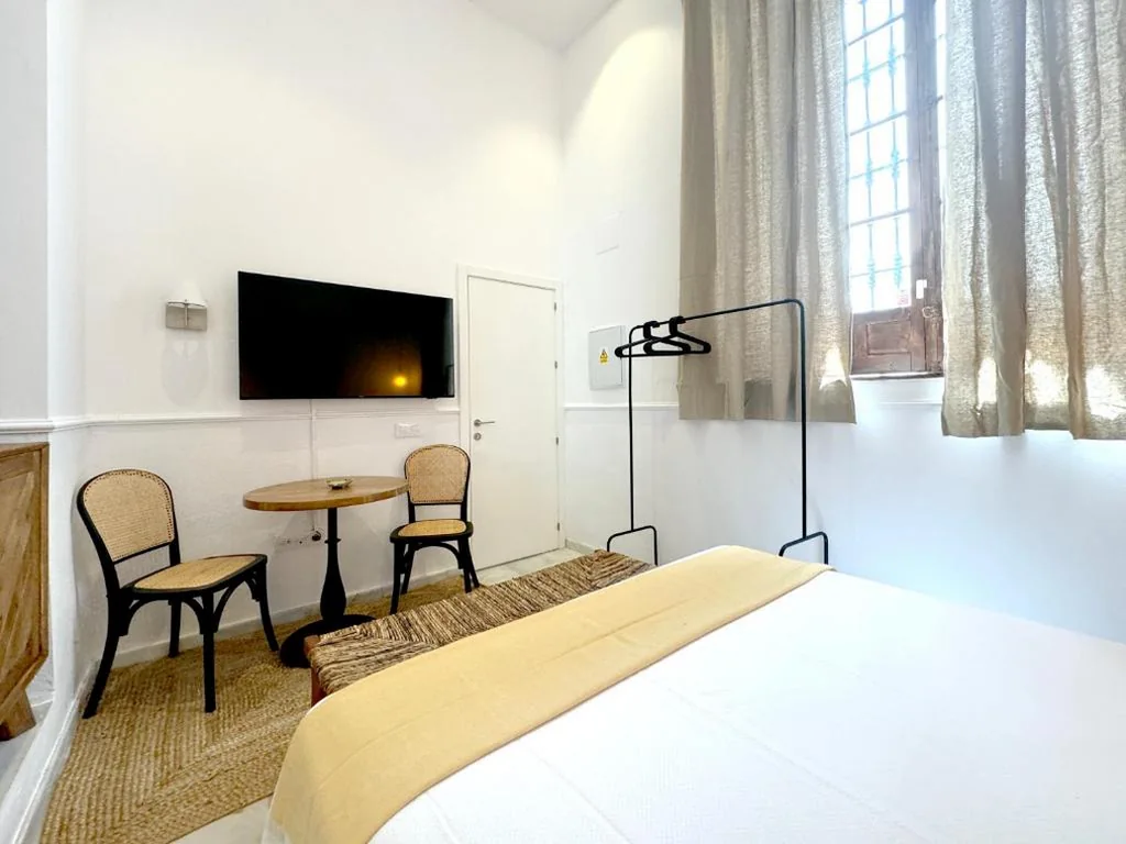 Quarto Duplo com casa de banho privativa — Villazahar Apartamentos