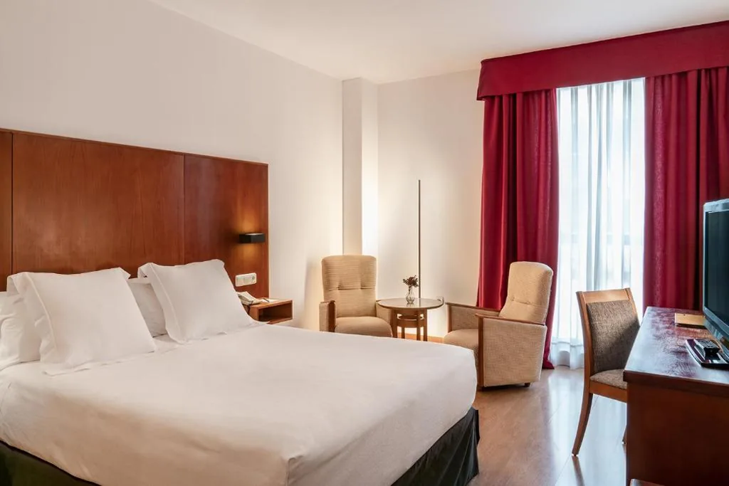 Camera Vincci con letto aggiunto (2 adulti + 1 bambino) — Vincci Ciudad de Salamanca