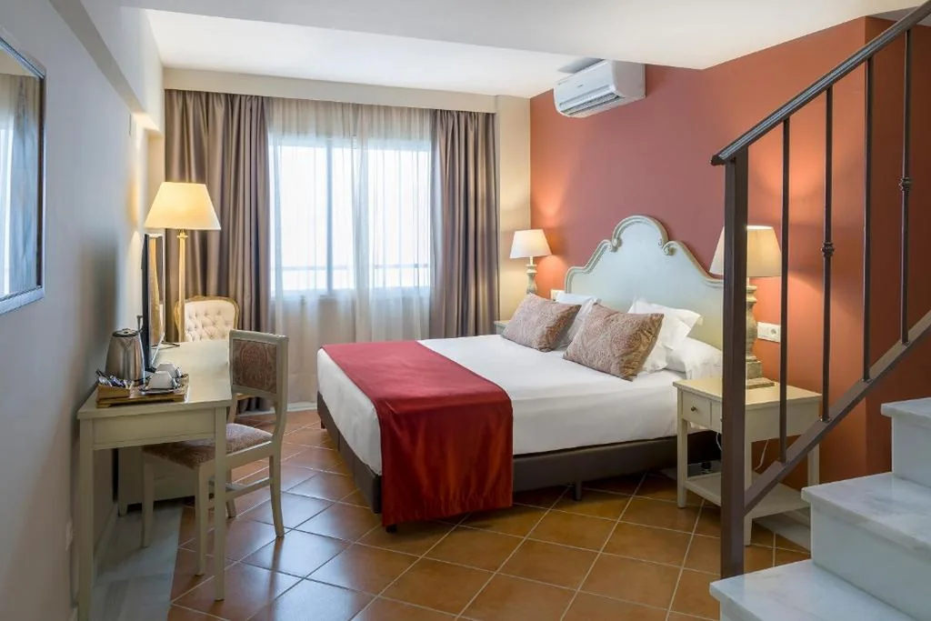 Habitación Familiar (3 adultos) — Vincci La Rabida
