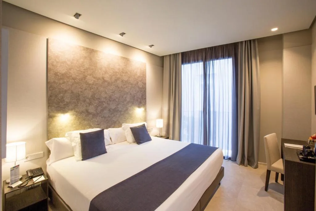 Quarto Duplo Deluxe — Vincci Mercat