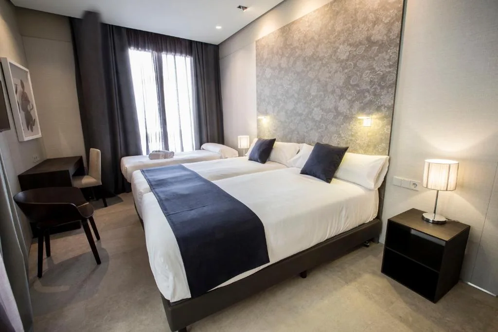 Quarto Vincci com cama extra — Vincci Mercat