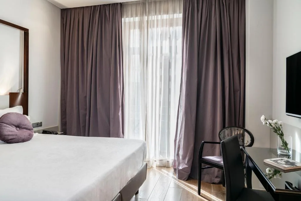 Habitación Doble Superior con vistas a la ciudad — Vincci Palace