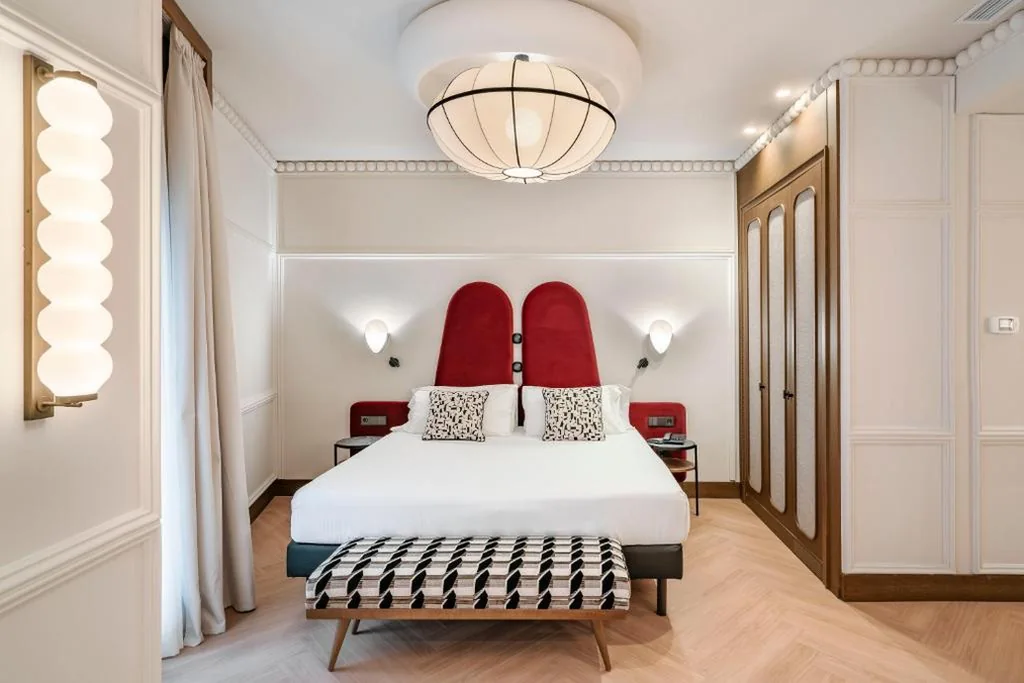 Deluxe Room — Vincci Soho