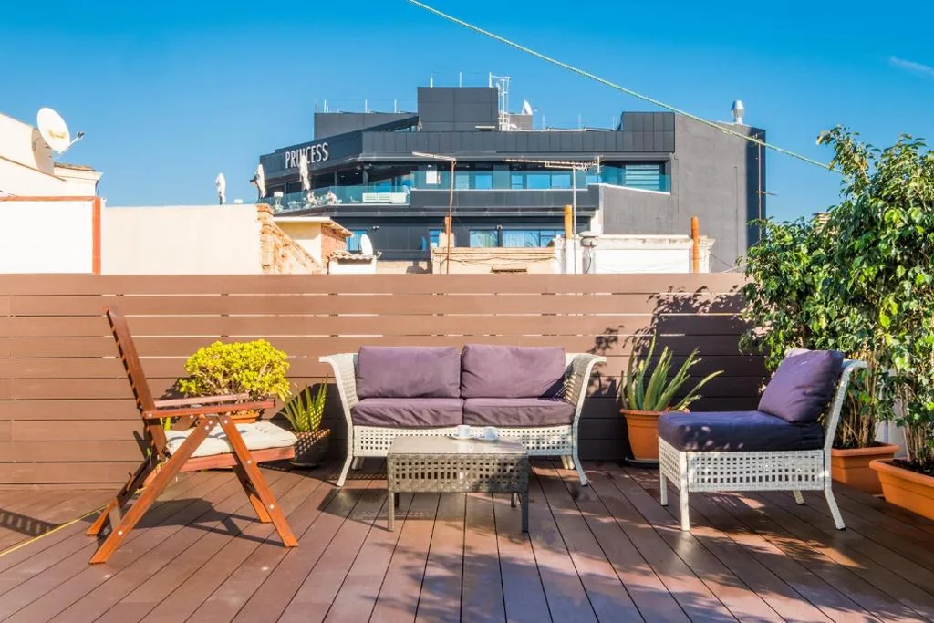 Apartamento con terraza - Ático — Violeta Boutique