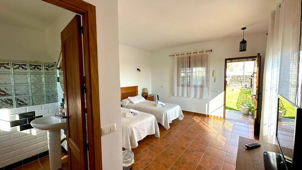 Suite Estándar — Vista al faro