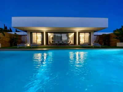 VISTA LAGO VILLE — foto 5