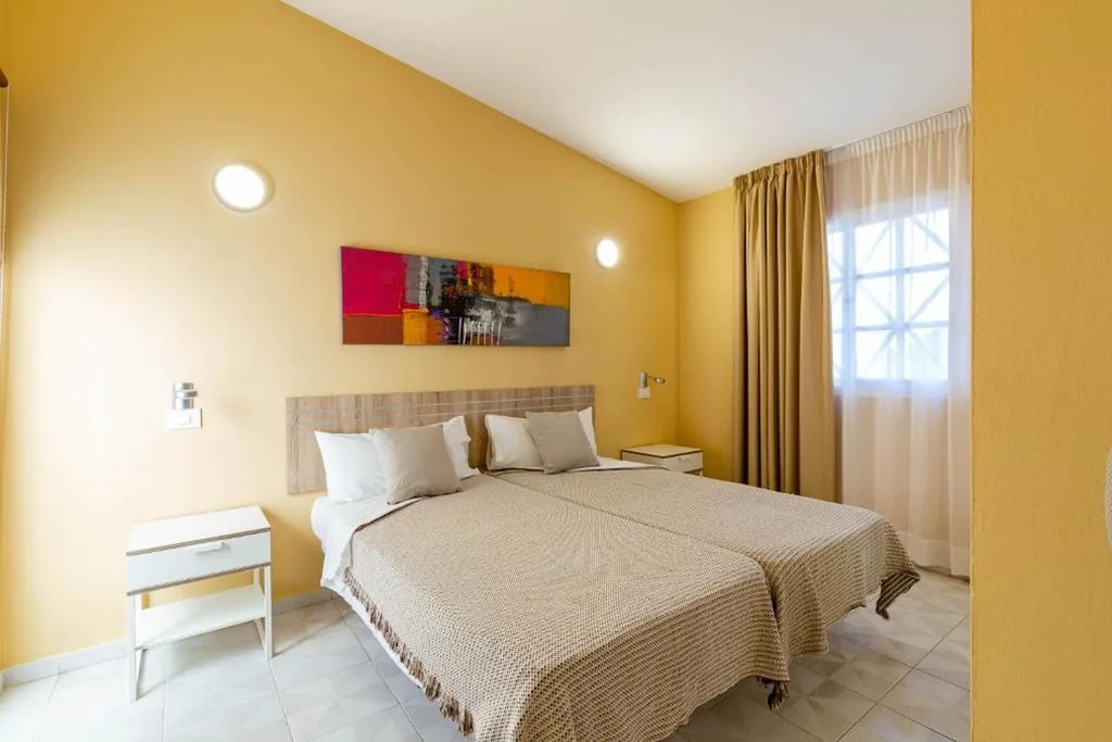 Vista Verde - Adults Only