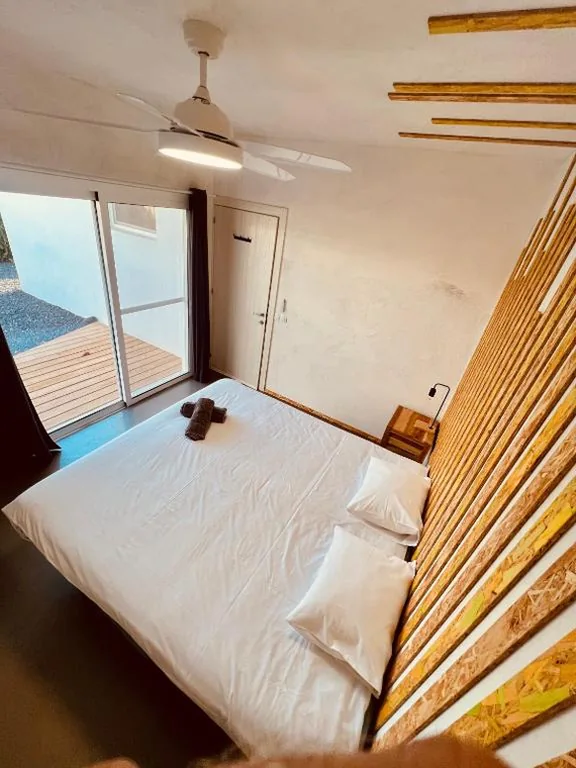 Habitación Doble — Vitamin Sea Guesthouse
