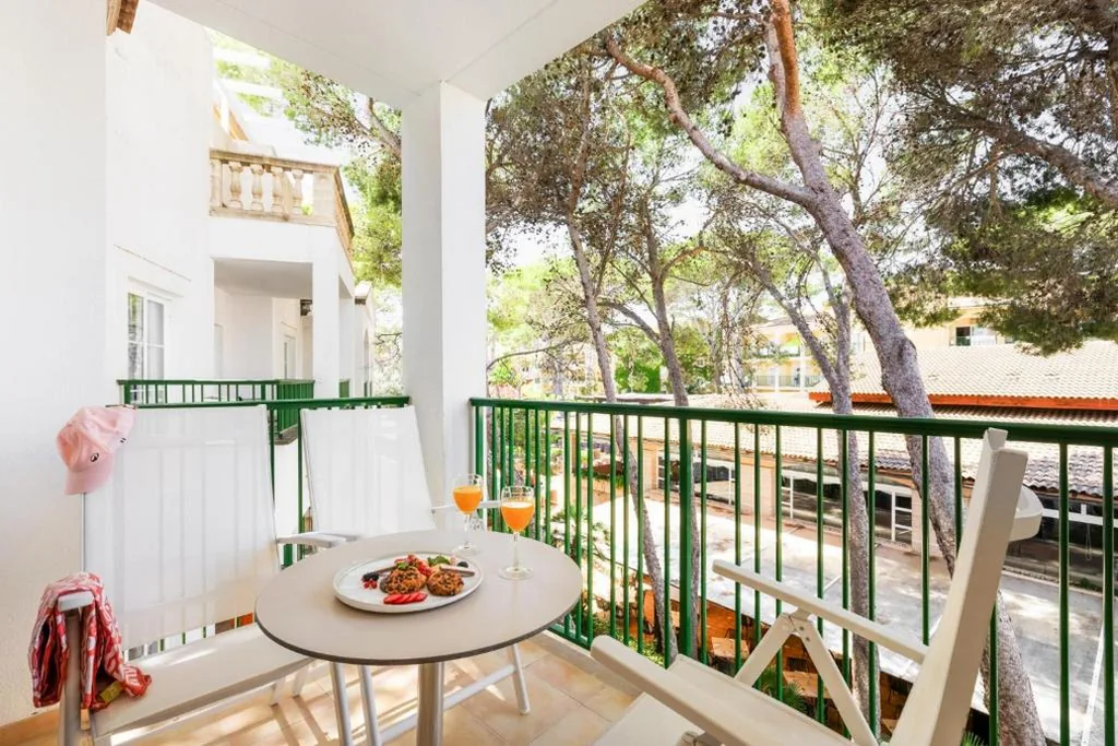 Apartamento con Terraza Real — VIVA Cala Mesquida Resort & Spa
